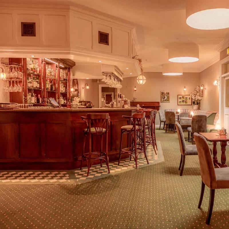 Butler Arms Hotel วอเตอร์วิลล์ ภายนอก รูปภาพ