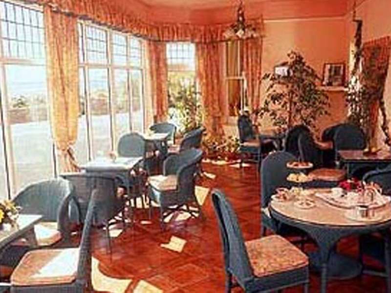 Butler Arms Hotel วอเตอร์วิลล์ ภายนอก รูปภาพ